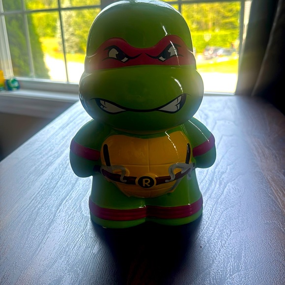 TMNT/Teenage Mutant Ninja Turtle Raphael Coin Bank 2015 - No base plug - Picture 1 of 7